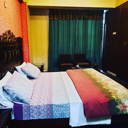 Divine Hotel Rawalpindi Ngoại thất bức ảnh