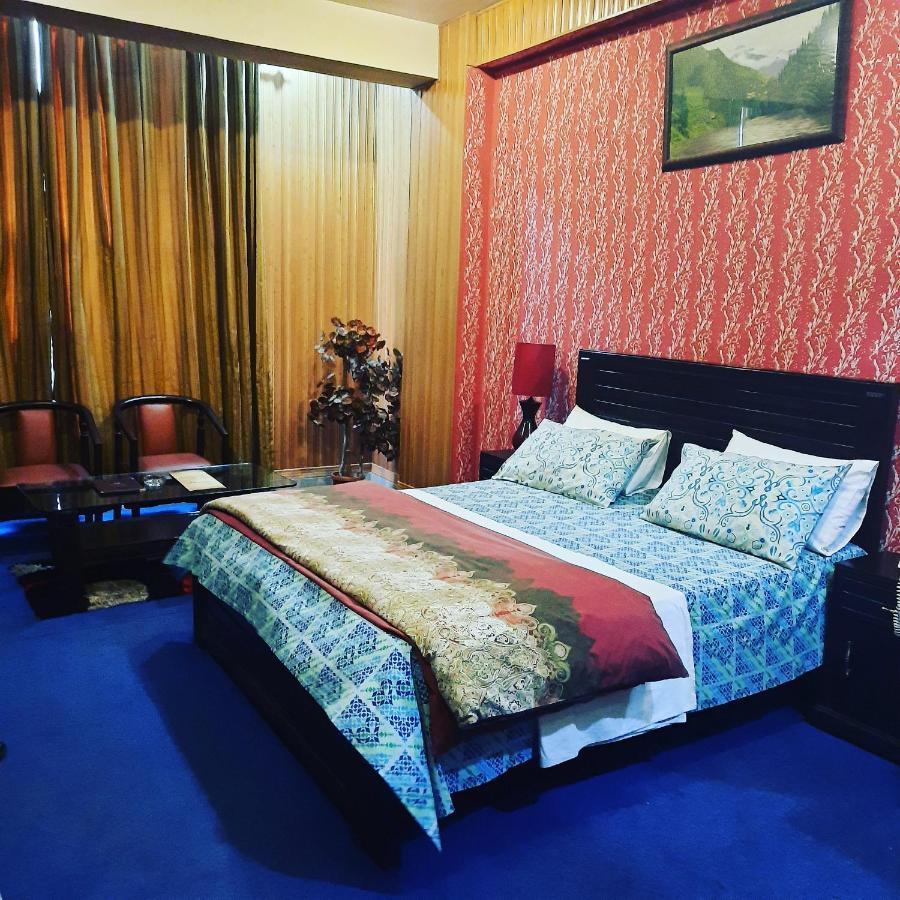 Divine Hotel Rawalpindi Ngoại thất bức ảnh